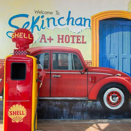 A+ Boutique Hotel Sekinchan Eksteriør billede