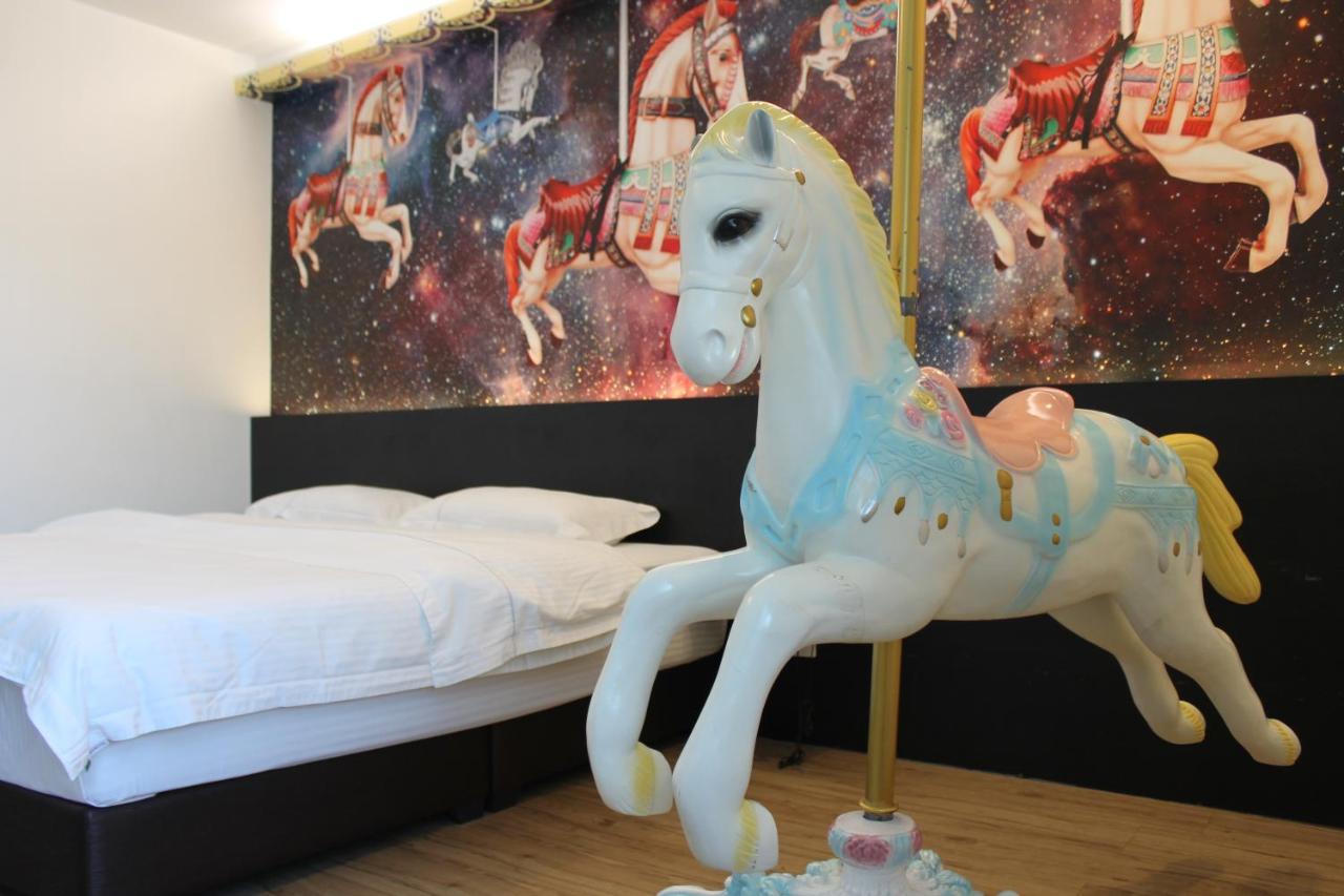 A+ Boutique Hotel Sekinchan Eksteriør billede